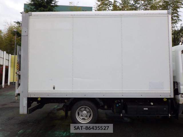 Nissan ATLAS 2015-02 1227139-9