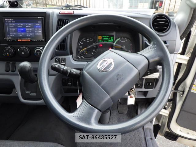 Nissan ATLAS 2015-02 1227139-14