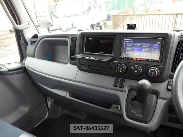 Nissan ATLAS 2015-02 1227139-15
