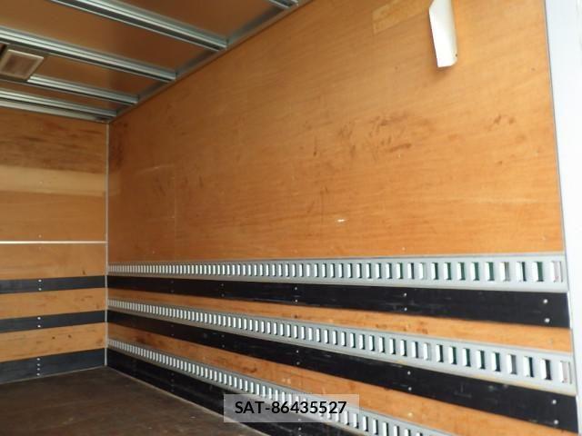 Nissan ATLAS 2015-02 1227139-25