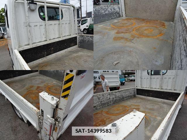 Nissan ATLAS 2017-12 1255384-5