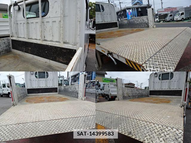 Nissan ATLAS 2017-12 1255384-6