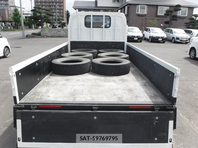 Nissan ATLAS 2021-03 1264212-17