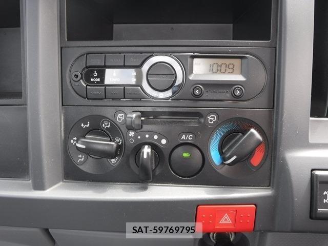 Nissan ATLAS 2021-03 1264212-26