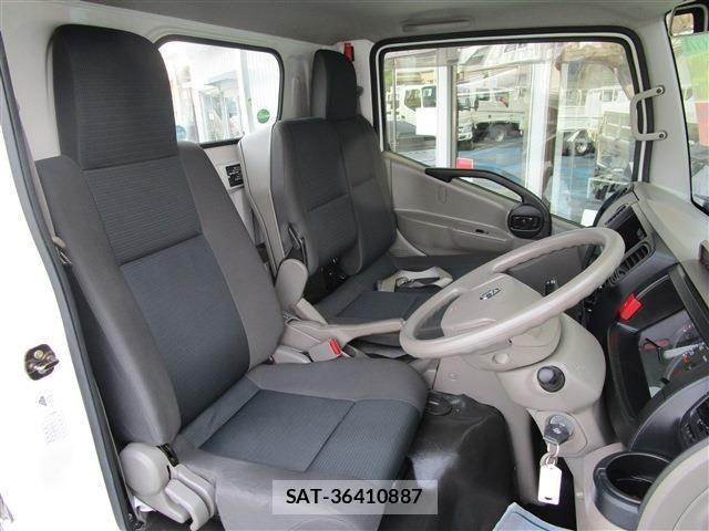 Nissan ATLAS 2016-06 1289926-13