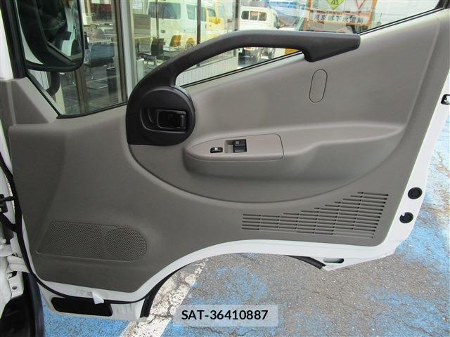 Nissan ATLAS 2016-06 1289926-20