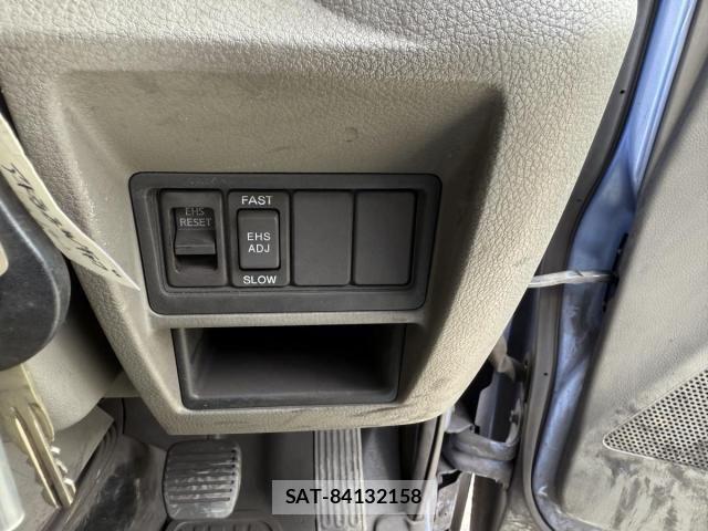 Nissan ATLAS 2020-06 1289928-16