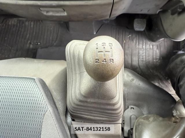 Nissan ATLAS 2020-06 1289928-18