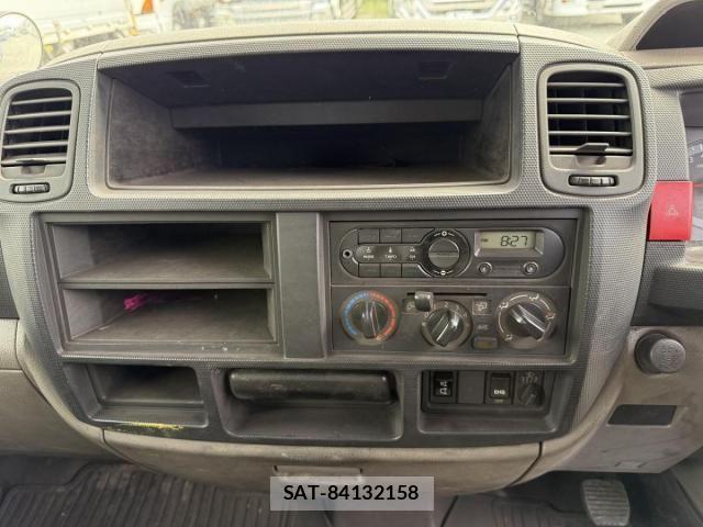 Nissan ATLAS 2020-06 1289928-19