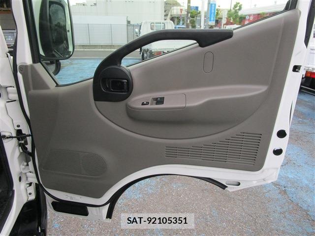 Nissan ATLAS 2020-09 1317791-20