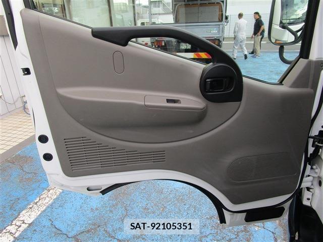 Nissan ATLAS 2020-09 1317791-21