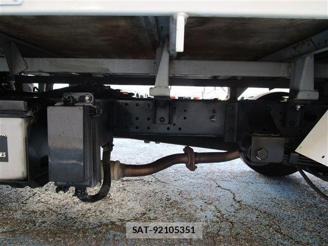 Nissan ATLAS 2020-09 1317791-29