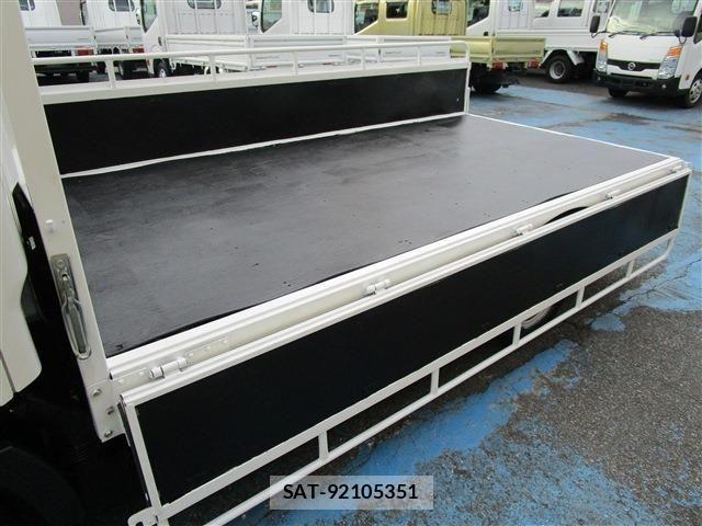 Nissan ATLAS 2020-09 1317791-8