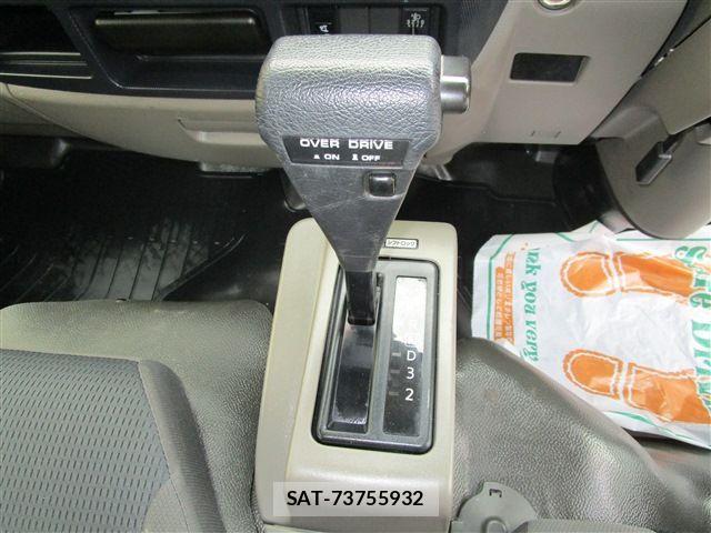 Nissan ATLAS 2015-11 1345621-11
