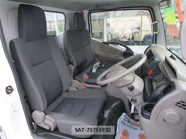 Nissan ATLAS 2015-11 1345621-13