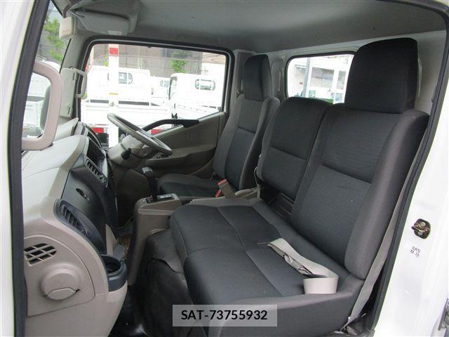 Nissan ATLAS 2015-11 1345621-14