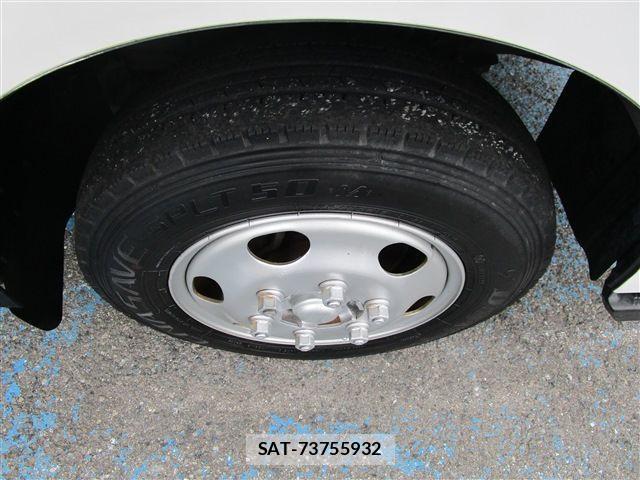 Nissan ATLAS 2015-11 1345621-19