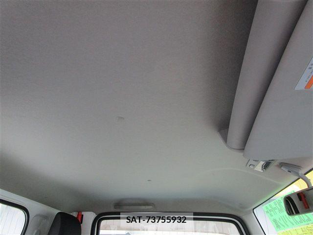 Nissan ATLAS 2015-11 1345621-23
