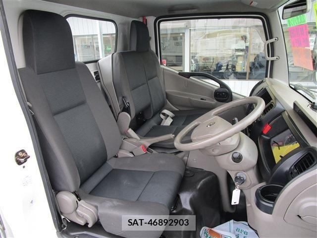 Nissan ATLAS 2019-03 1353312-13