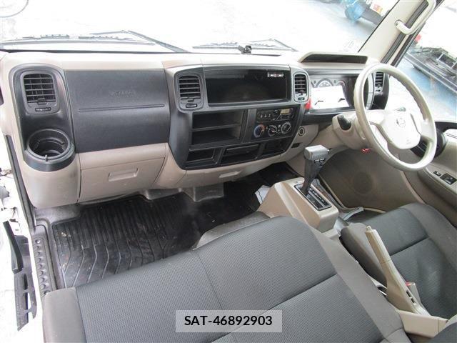 Nissan ATLAS 2019-03 1353312-22
