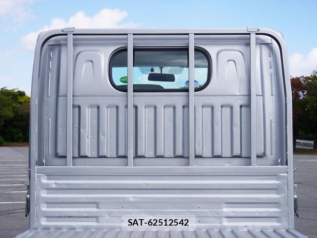 Nissan ATLAS 2016-08 1421465-12