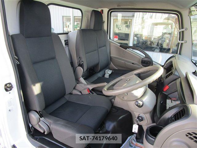 Nissan ATLAS 2019-03 1470792-13
