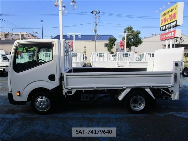 Nissan ATLAS 2019-03 1470792-3