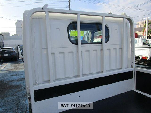 Nissan ATLAS 2019-03 1470792-7
