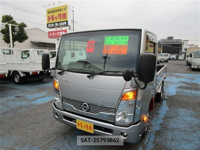 Nissan ATLAS 2017-03 1553781-0