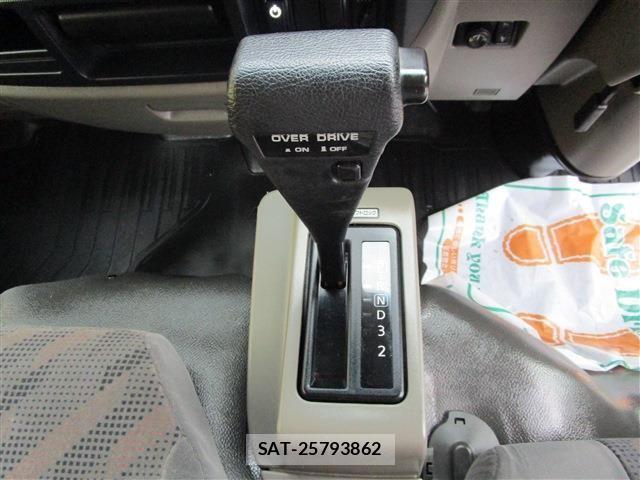 Nissan ATLAS 2017-03 1553781-11