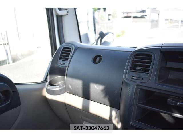 Nissan ATLAS 2008-01 1657670-14