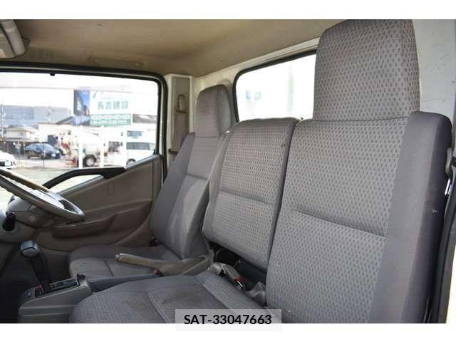 Nissan ATLAS 2008-01 1657670-6