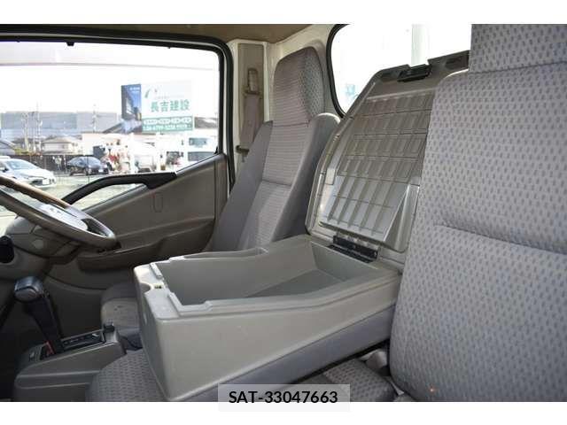 Nissan ATLAS 2008-01 1657670-7