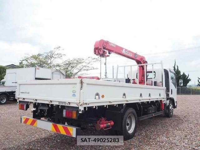 Nissan ATLAS 2012-07 1741063-27