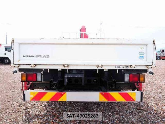 Nissan ATLAS 2012-07 1741063-3