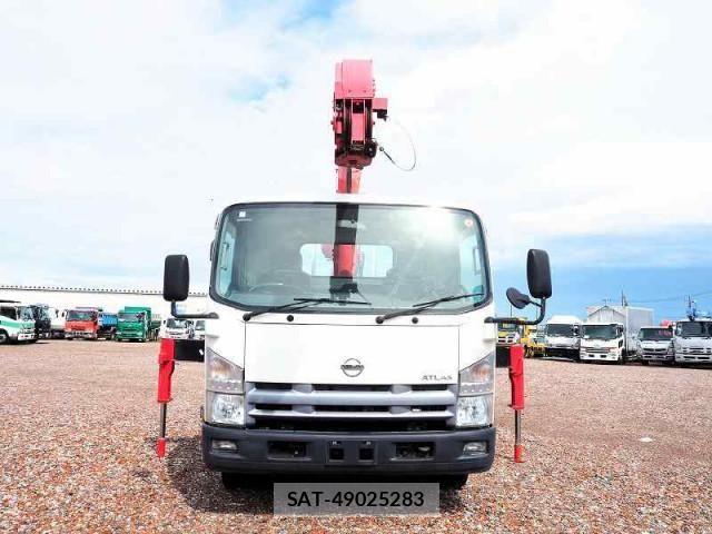 Nissan ATLAS 2012-07 1741063-7