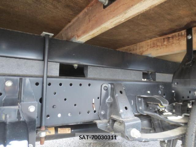 Nissan ATLAS 2024-09 1741061-10