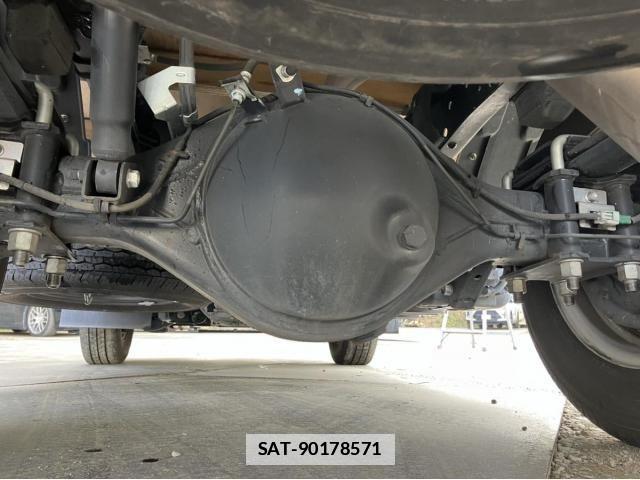 Nissan ATLAS 2020-03 2076638-13
