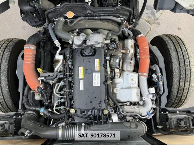 Nissan ATLAS 2020-03 2076638-20