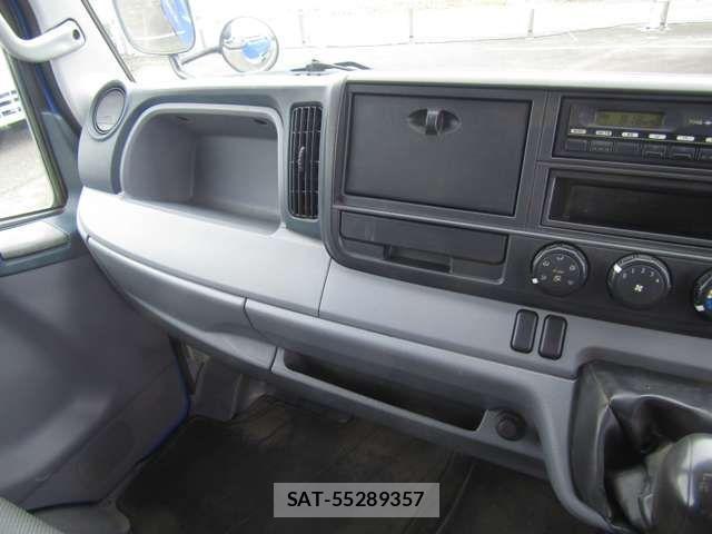 Nissan ATLAS 2014-10 2098637-16