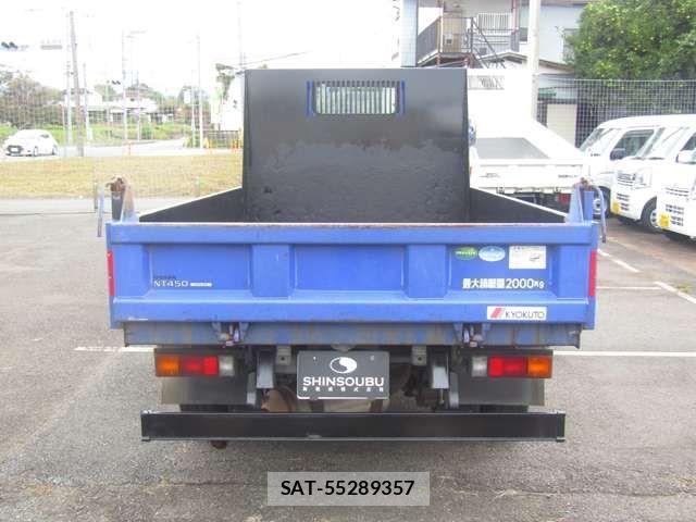 Nissan ATLAS 2014-10 2098637-5