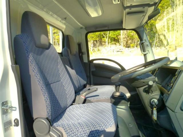 Nissan ATLAS 2024-09 2197794-22