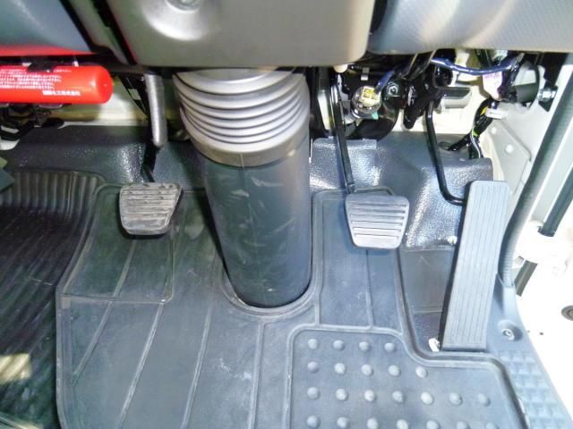 Nissan ATLAS 2024-09 2197794-26