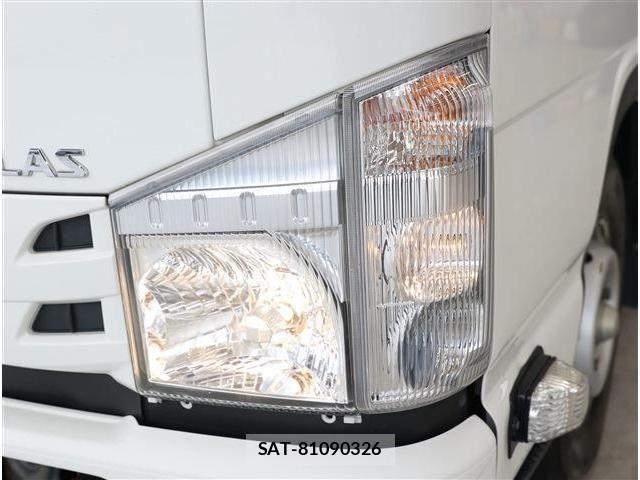 Nissan ATLAS 2020-06 2344876-24
