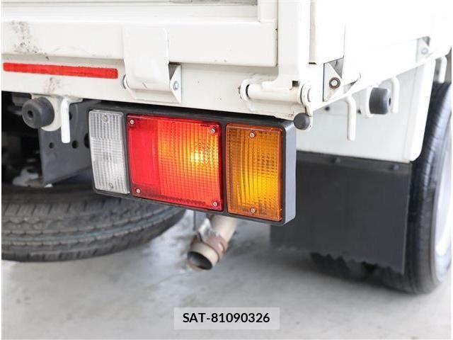 Nissan ATLAS 2020-06 2344876-25
