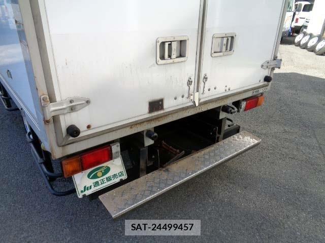 Nissan ATLAS 2015-02 2659699-12