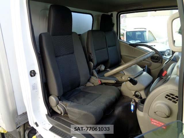 Nissan ATLAS 2015-02 2659703-4