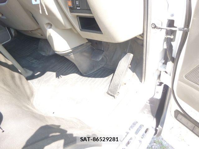 Nissan ATLAS 2009-10 2827601-23