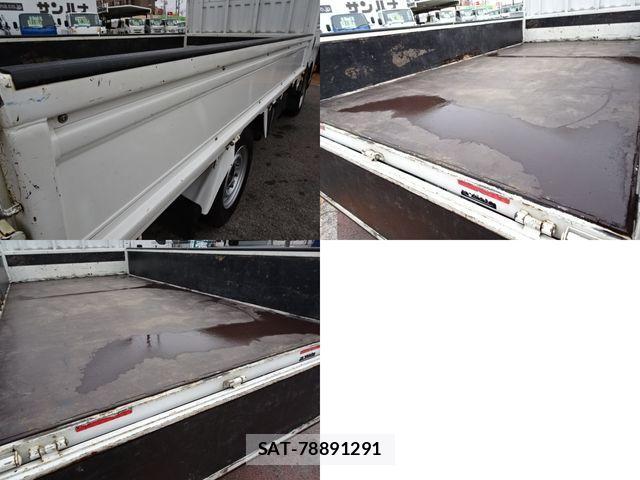 Nissan ATLAS 2017-04 3355505-7