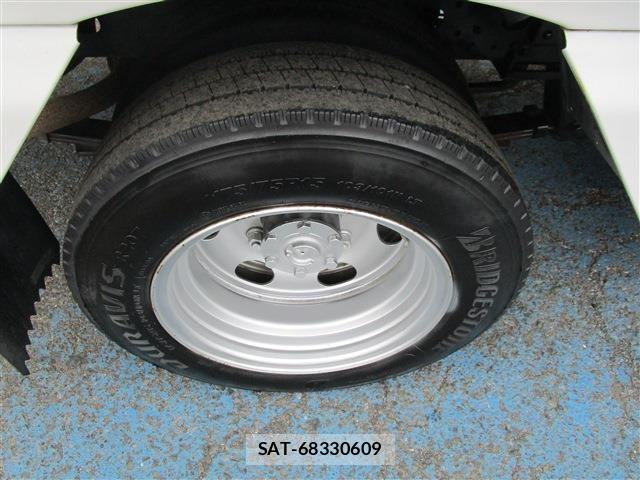 Nissan ATLAS 2017-05 4138540-18